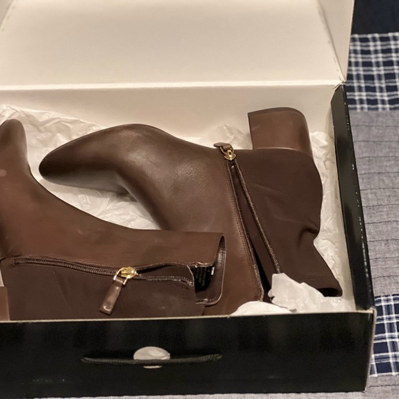For sale 2 boots for $60 Ralph lauren - Picture 6 of 6